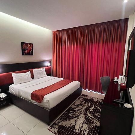 Duroy Hotel Beirut Bagian luar foto