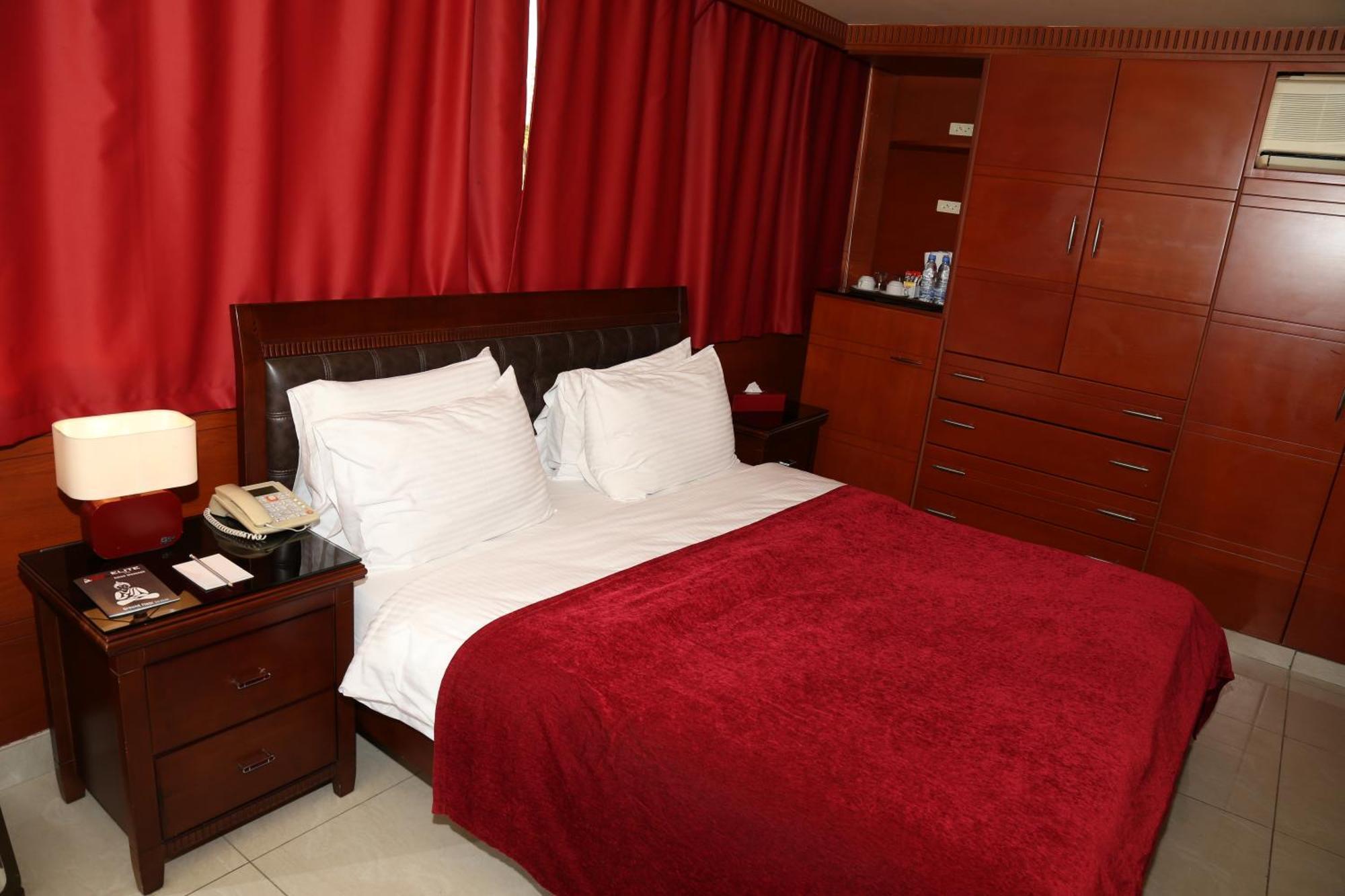 Duroy Hotel Beirut Bagian luar foto