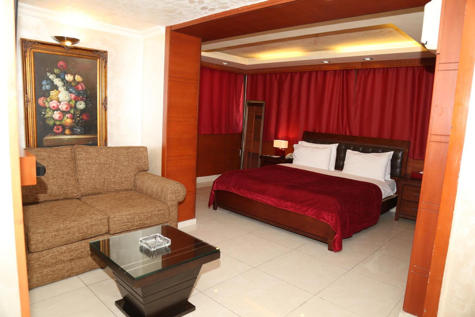 Duroy Hotel Beirut Bagian luar foto